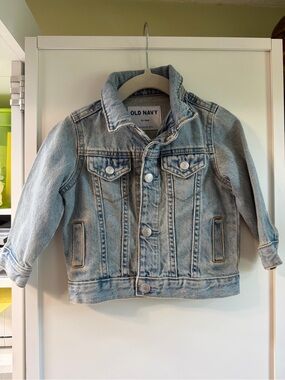 Old Navy Boys/Girls Faded Light Blue Denim Jacket